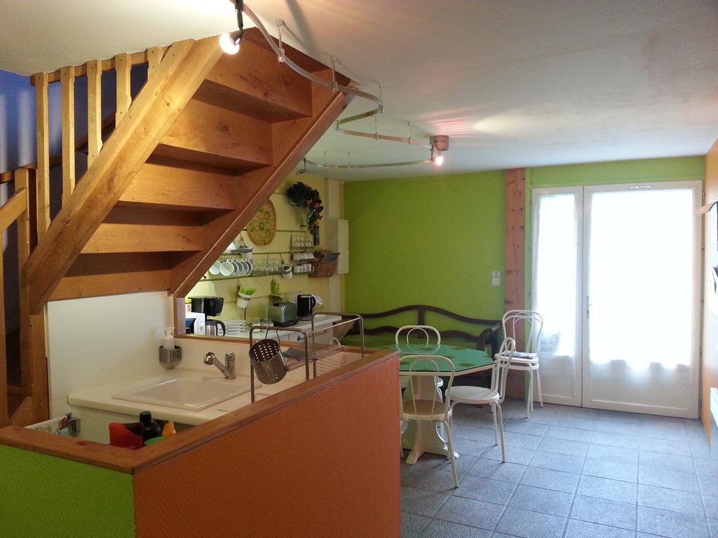 Chambres D'Hotes Au Grillon Dort Moustey Exteriér fotografie